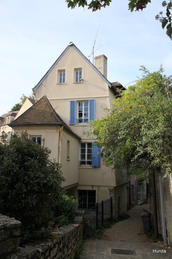 Rue des Tanneries à Mantes-la-Jolie