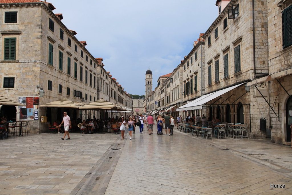 Stradun rue principale de la vieille ville de Dubrovnik