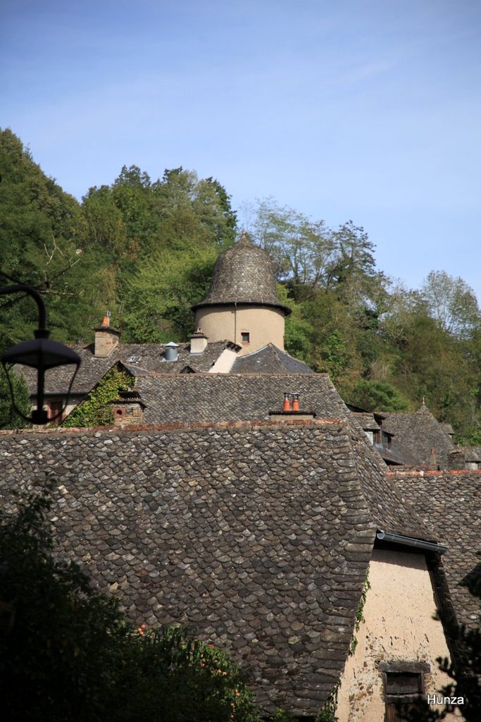 Toits de lauze des maisons de Conques