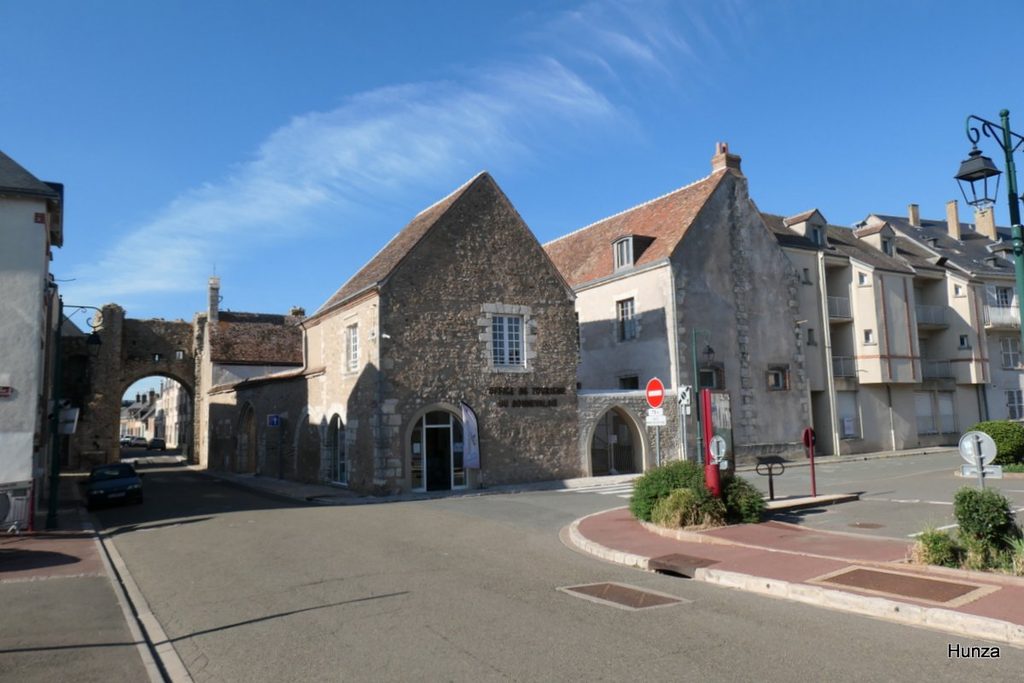 Ancien Hôtel-Dieu de Bonneval, aujourd’hui office de tourisme