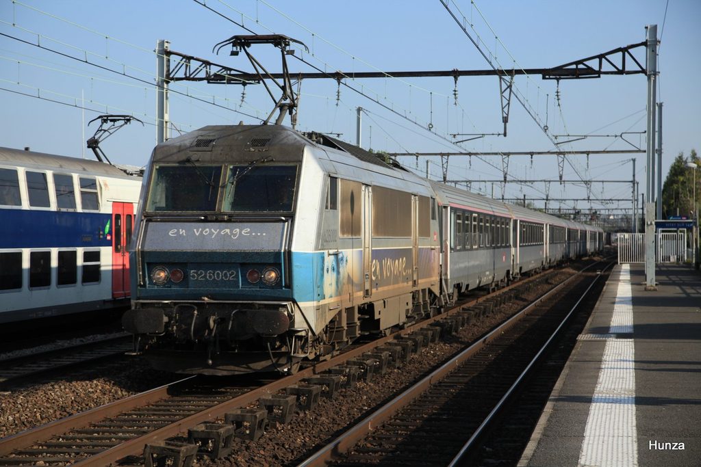 Locomotive BB 26002 Sybic en livrée En Voyage