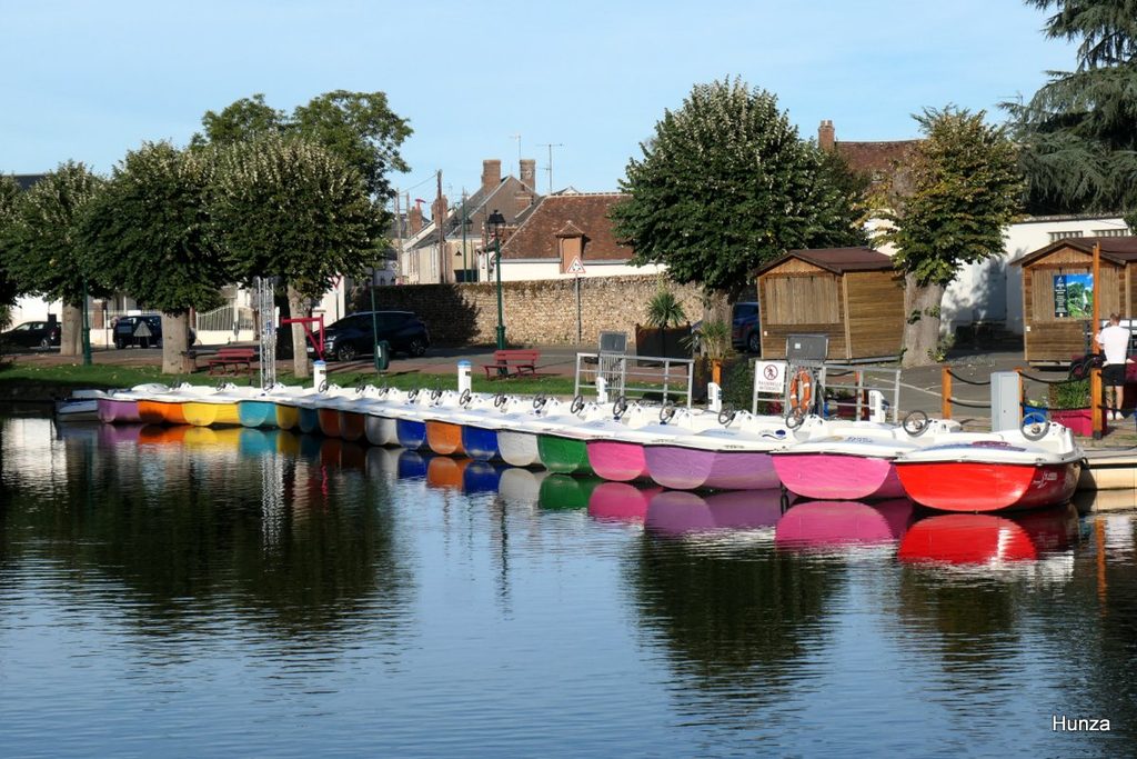 Capitainerie de Bonneval et bateaux électriques 