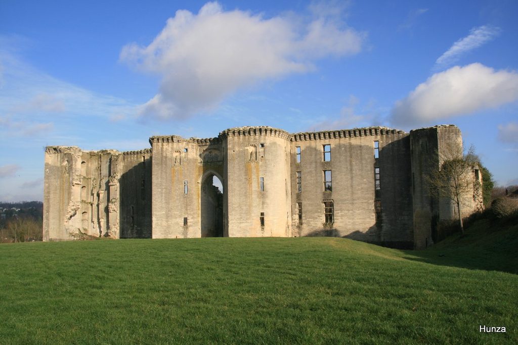 Ruines du château médiéval de La Ferté-Milon dans l’Aisne.