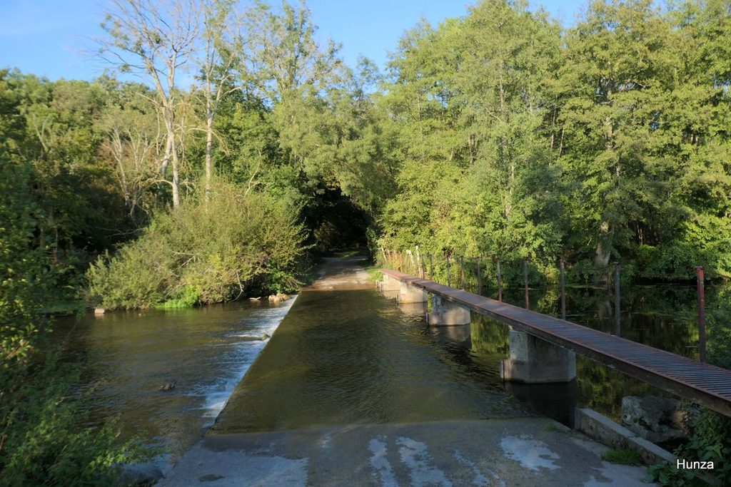 Gué de Mémillon sur le Loir